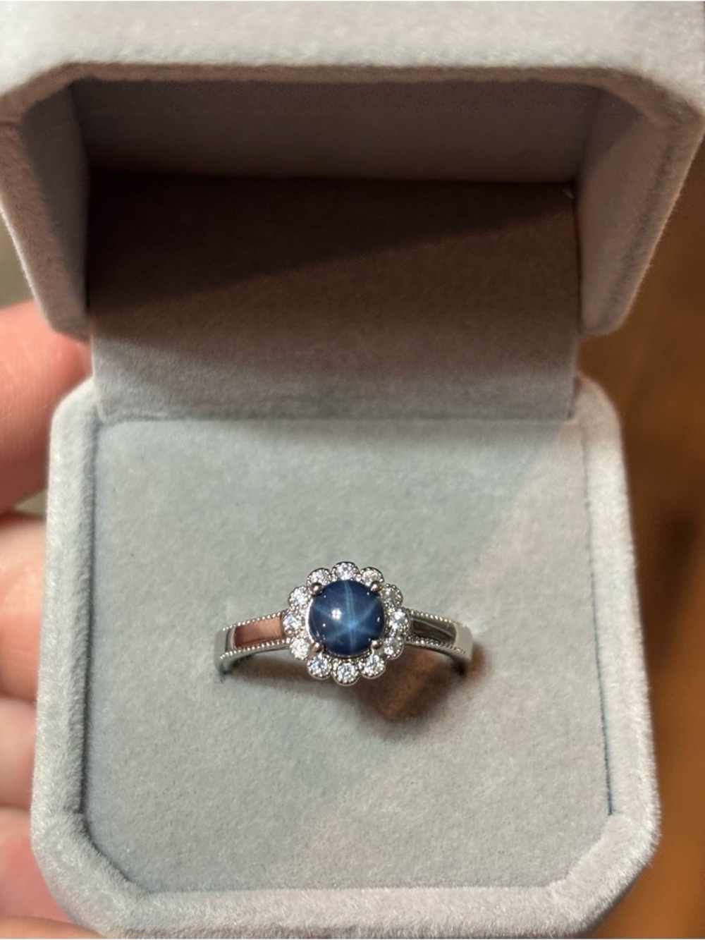 Natural Blue Star Sapphire with zircon Halo 925 Sterling Silver Ring Sz 8.25-9